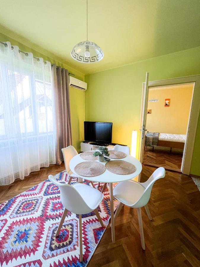 Noni'S Old Town Apartment Sibiu Exterior foto